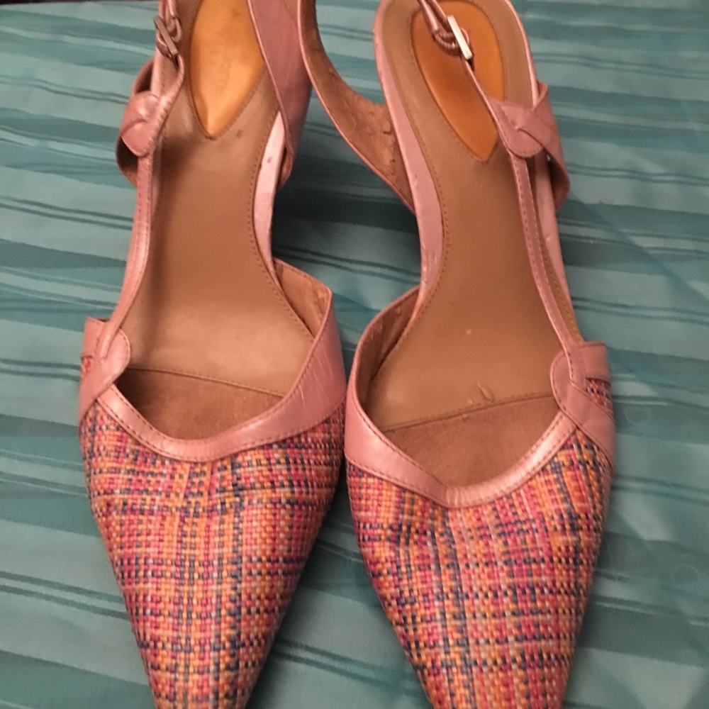 Liz Claiborne pastel woven flats